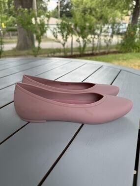 Crocs Brooklyn Pointed Toe Flats Mauve Pink Slip On Shoes Casual Womens Size 7